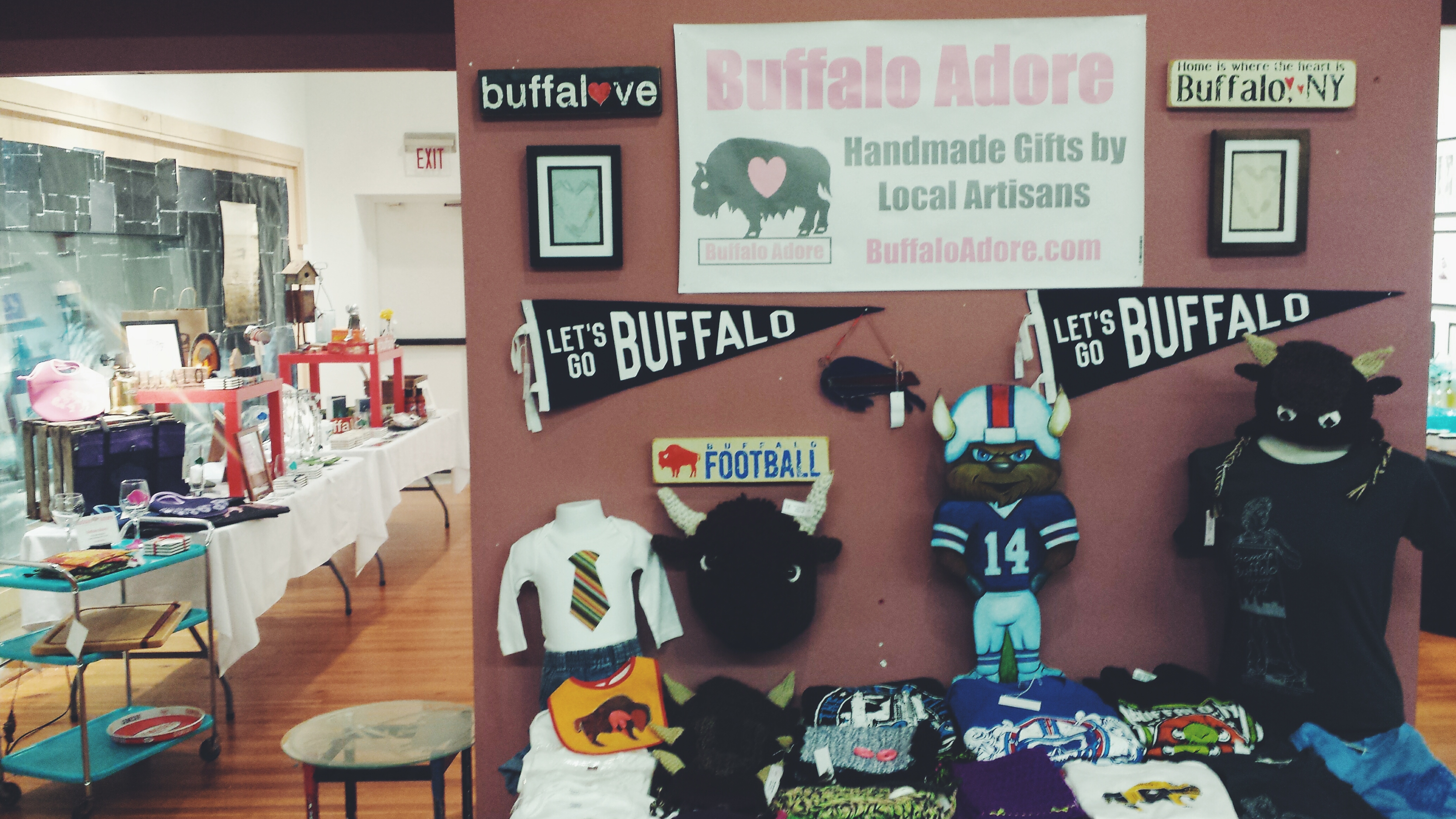 Buffalo Adore, Small Business